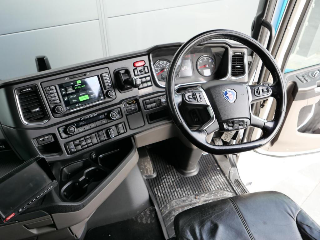 NR Trucks