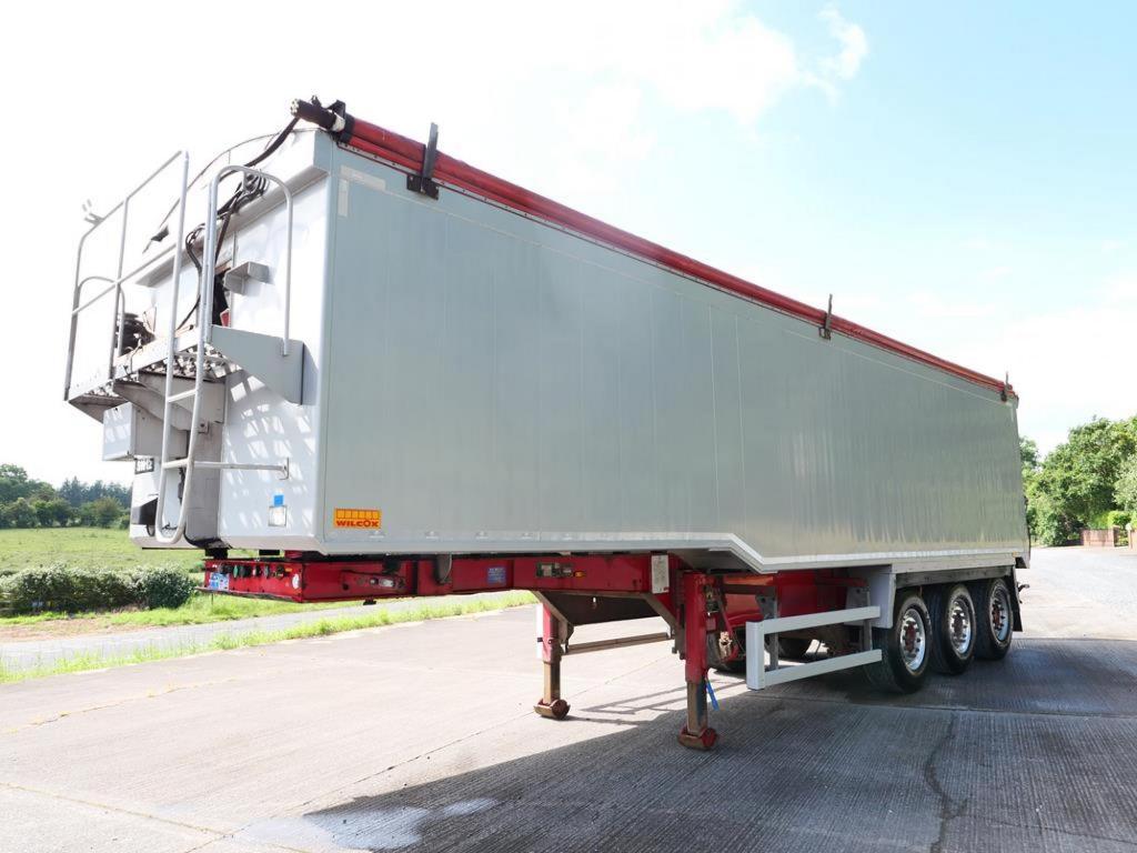 NR Trucks