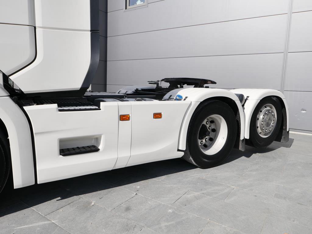 NR Trucks
