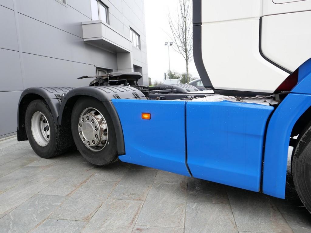 NR Trucks