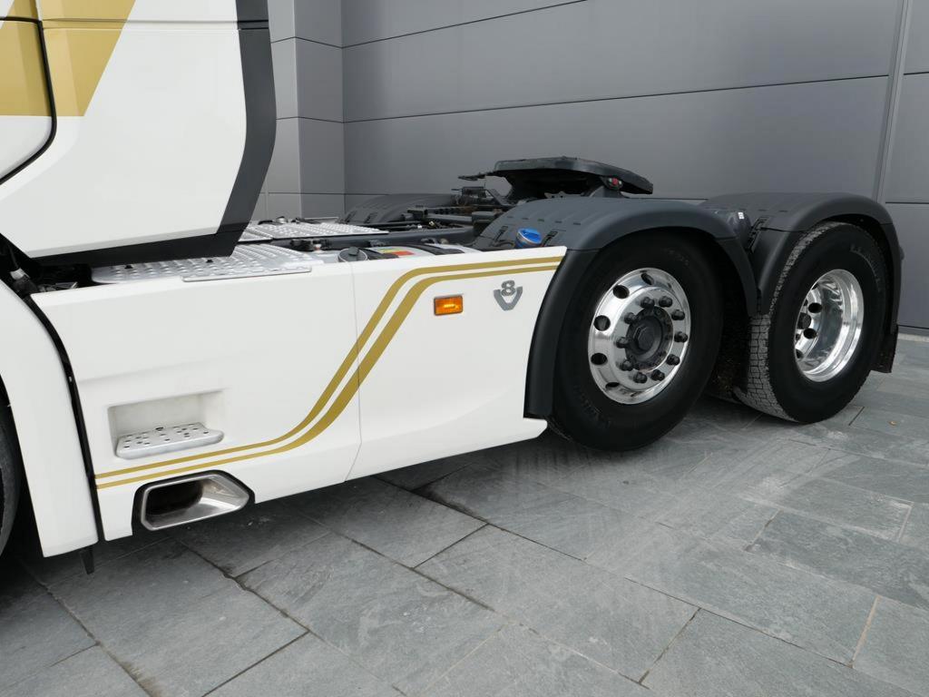 NR Trucks