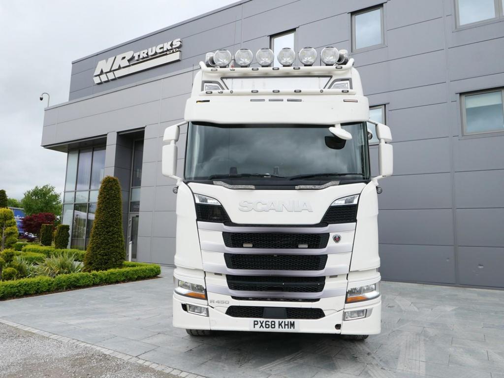NR Trucks