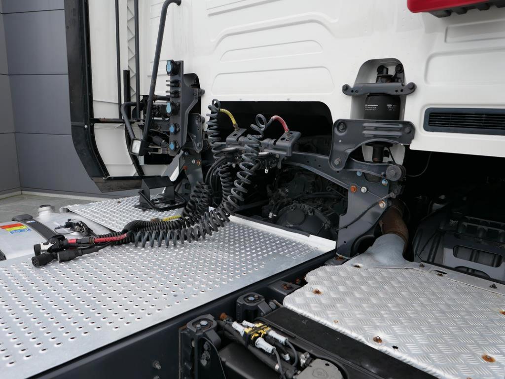 NR Trucks