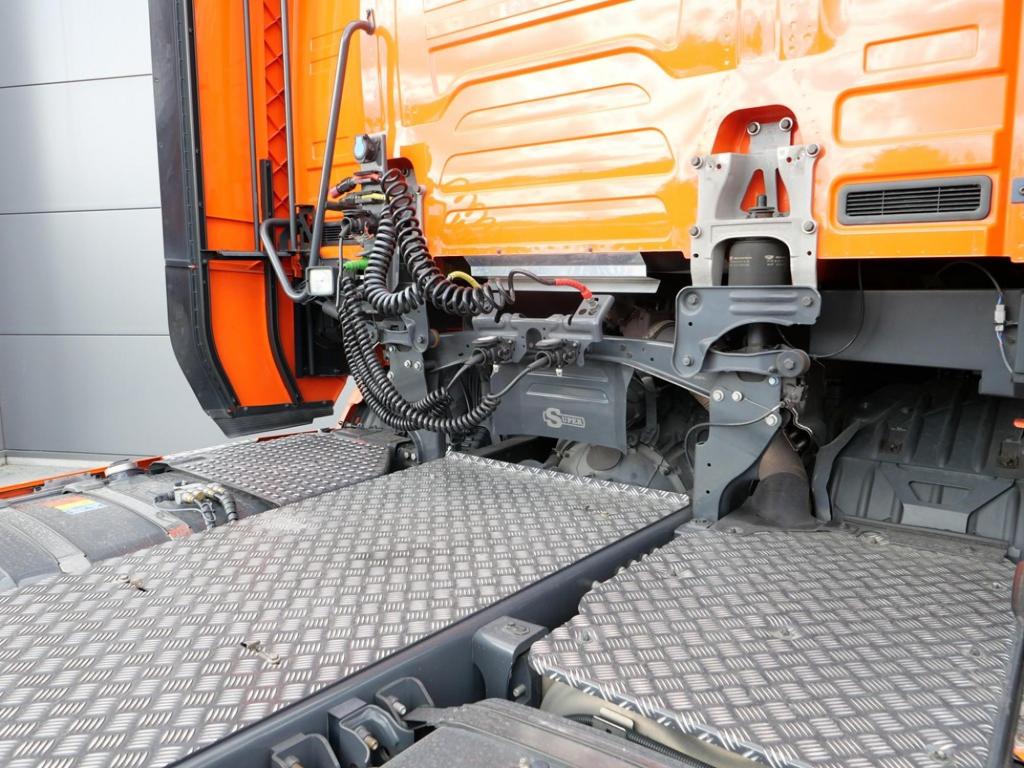 NR Trucks