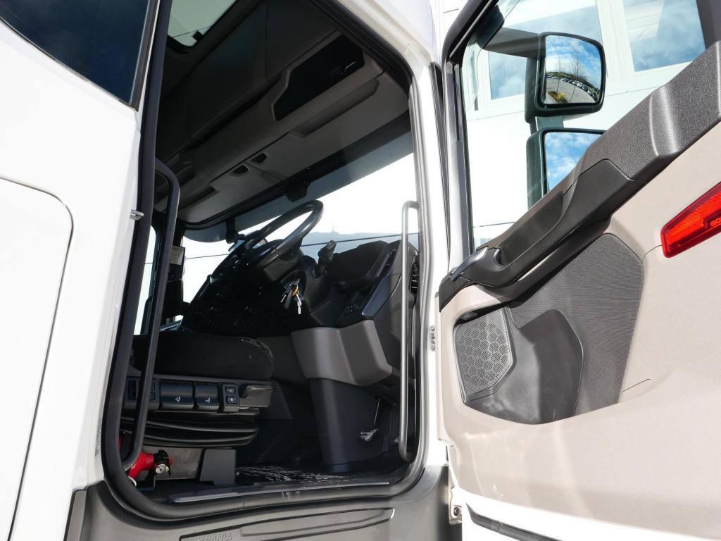 NR Trucks