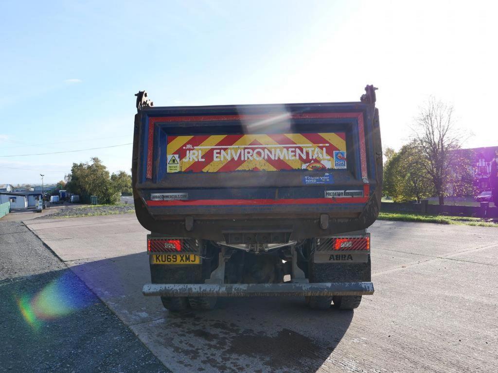 NR Trucks