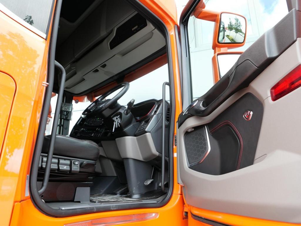 NR Trucks