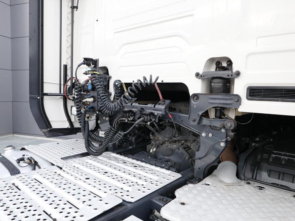 NR Trucks