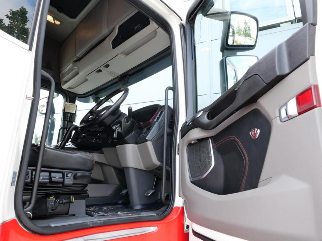 NR Trucks