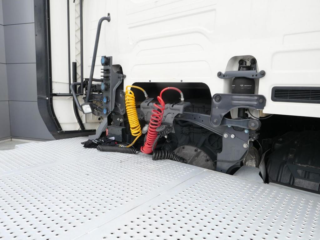 NR Trucks