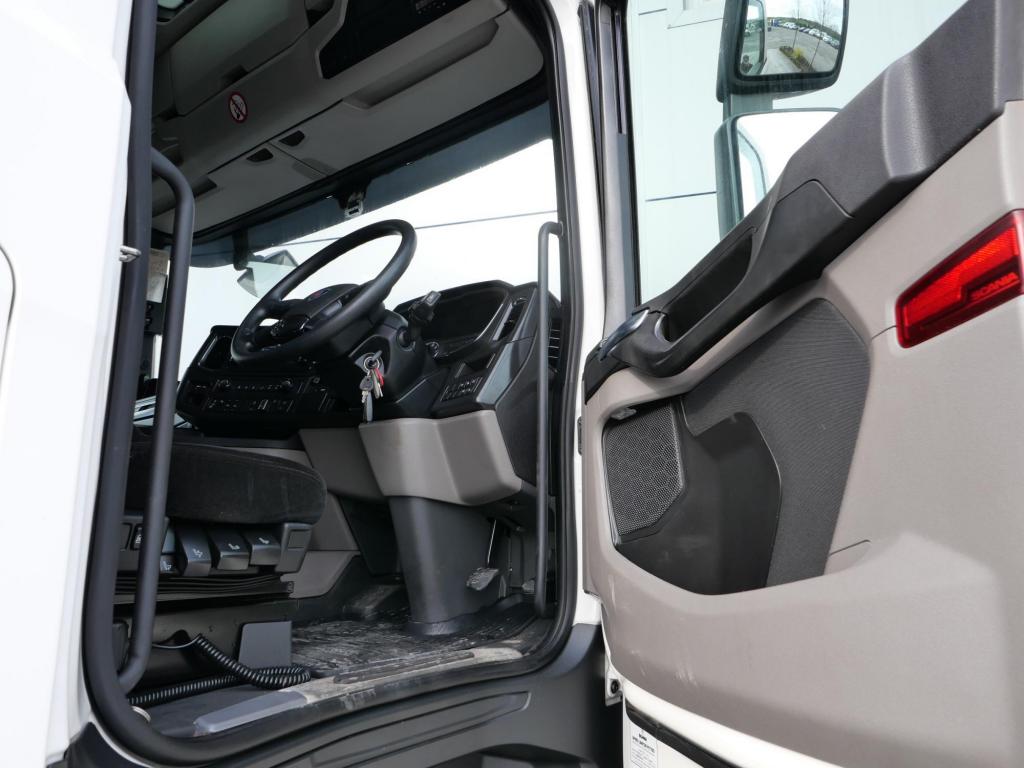 NR Trucks