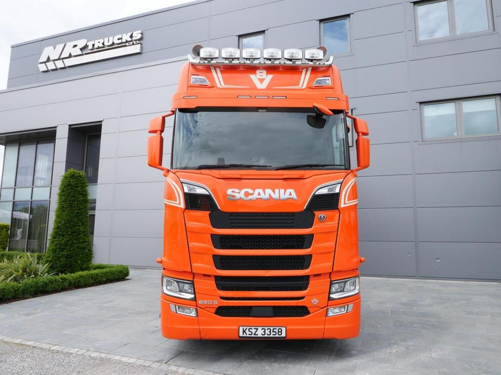 NR Trucks