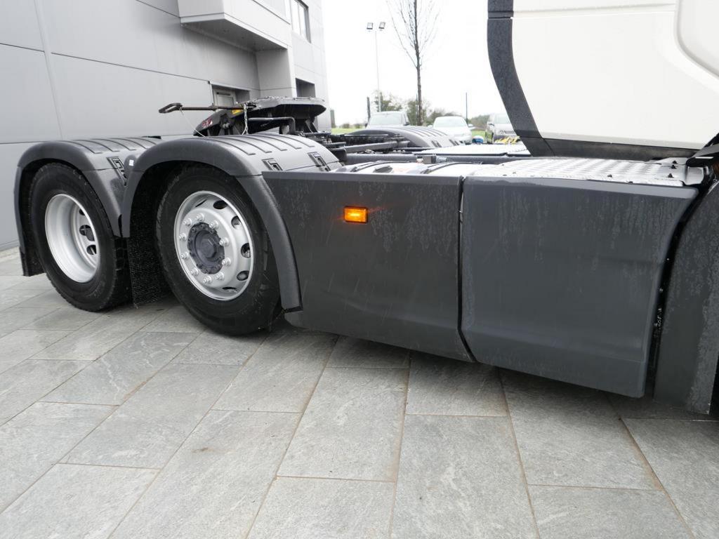 NR Trucks
