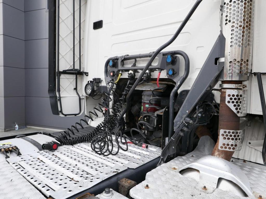NR Trucks
