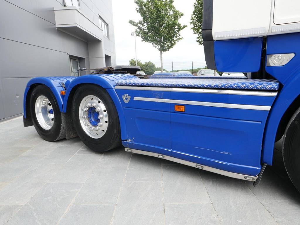 NR Trucks