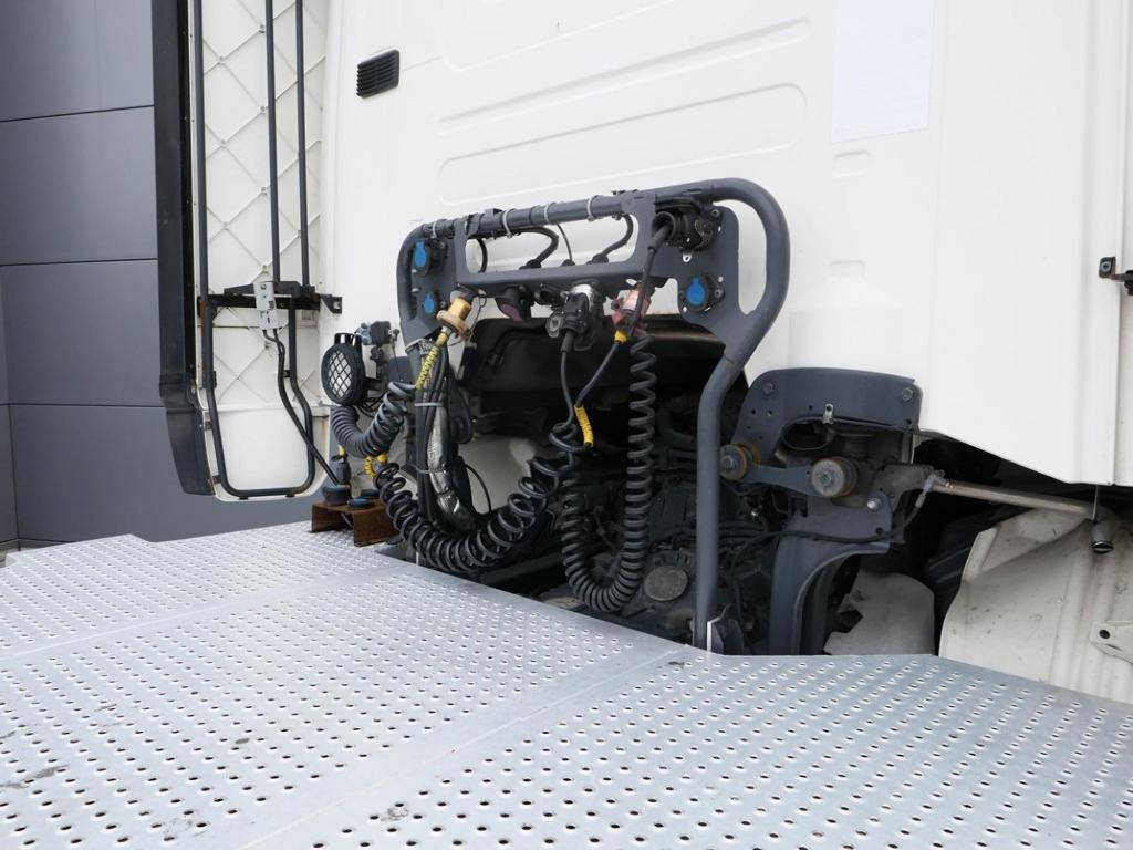 NR Trucks