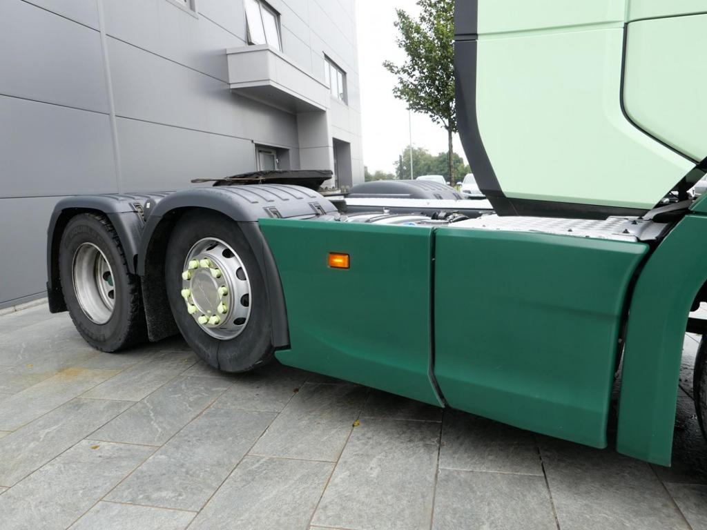 NR Trucks