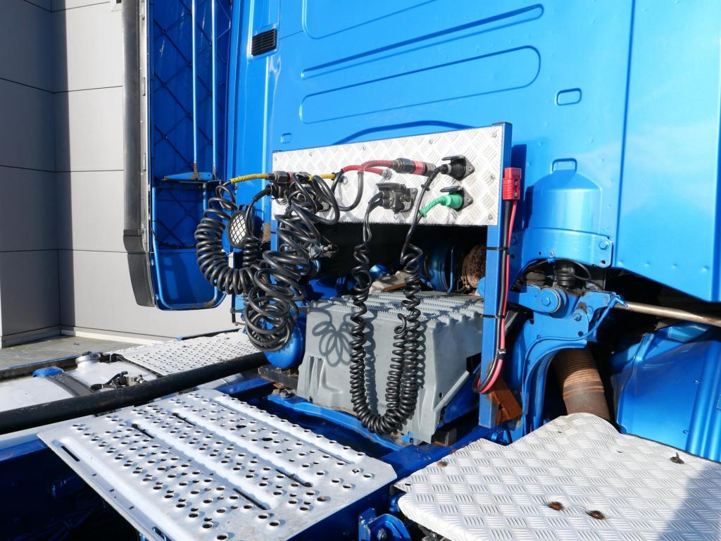NR Trucks