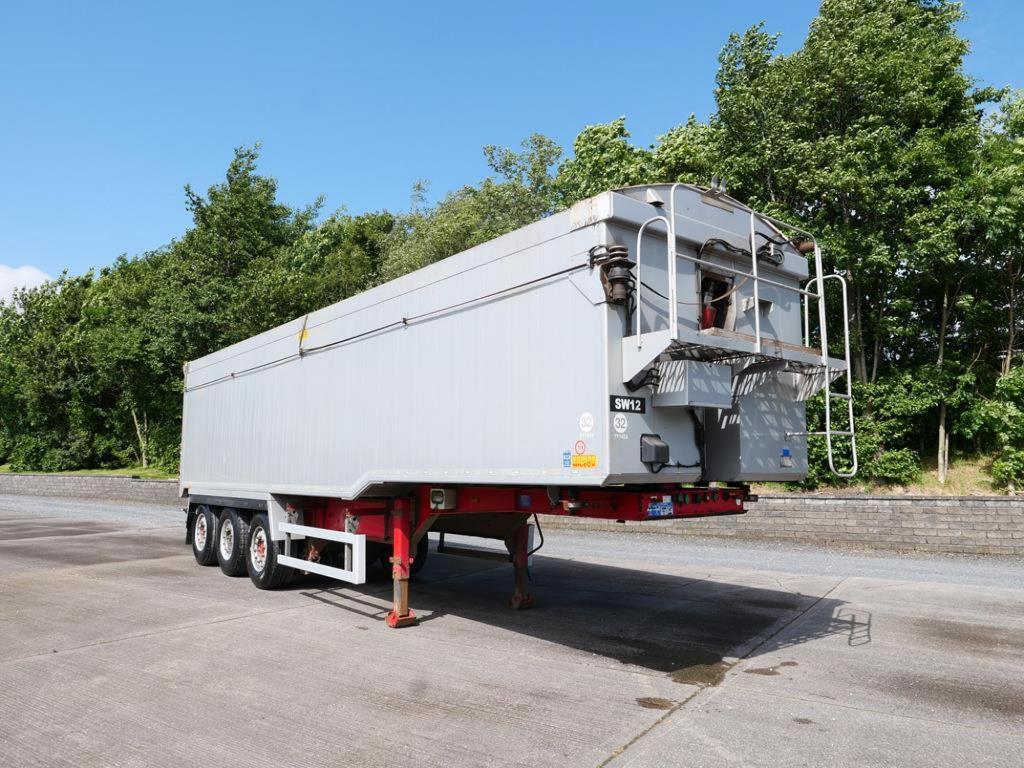 NR Trucks