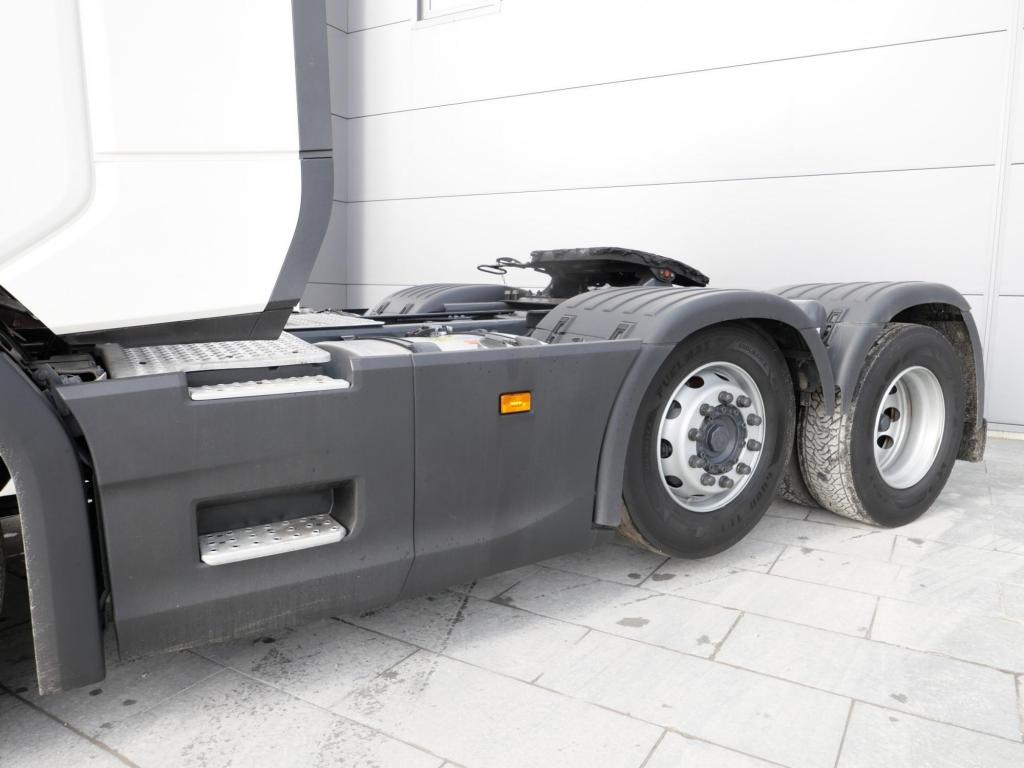 NR Trucks