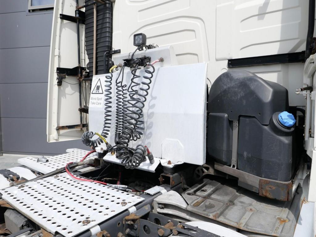NR Trucks