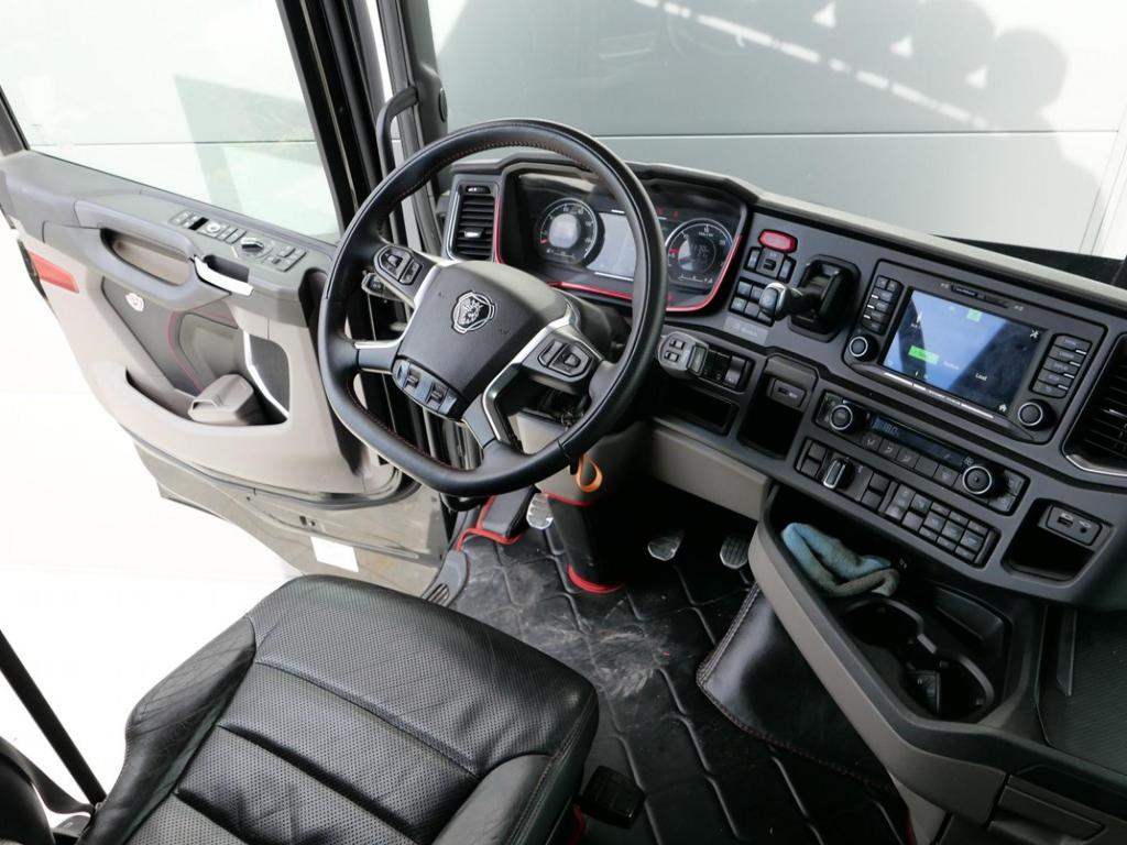 NR Trucks