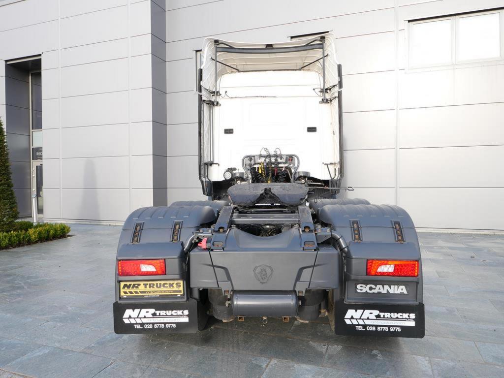 NR Trucks