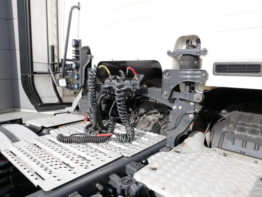NR Trucks