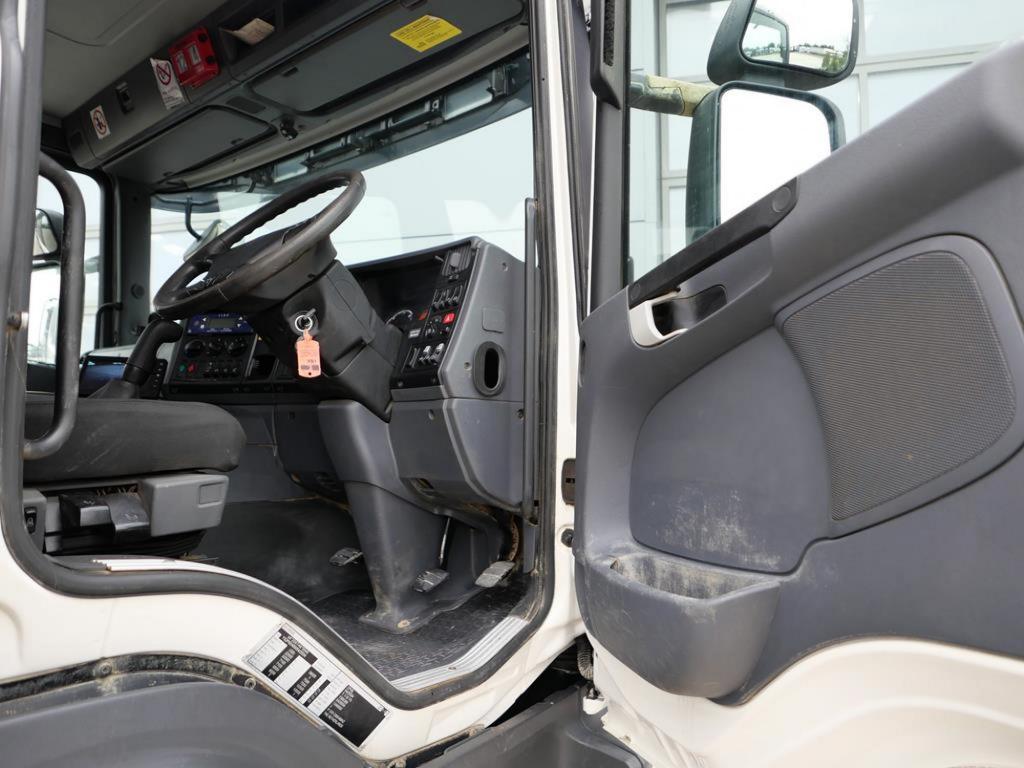 NR Trucks