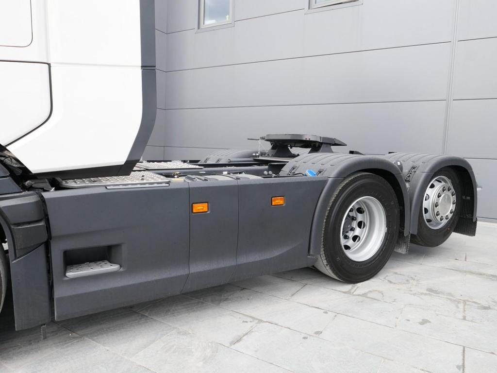 NR Trucks