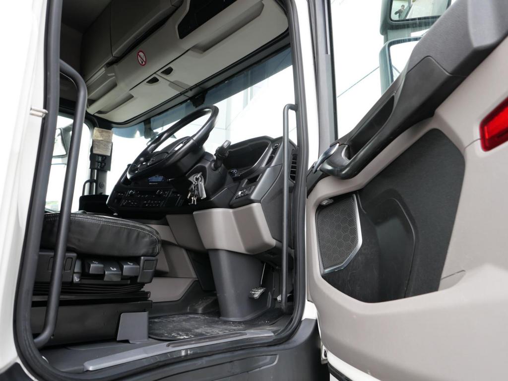NR Trucks