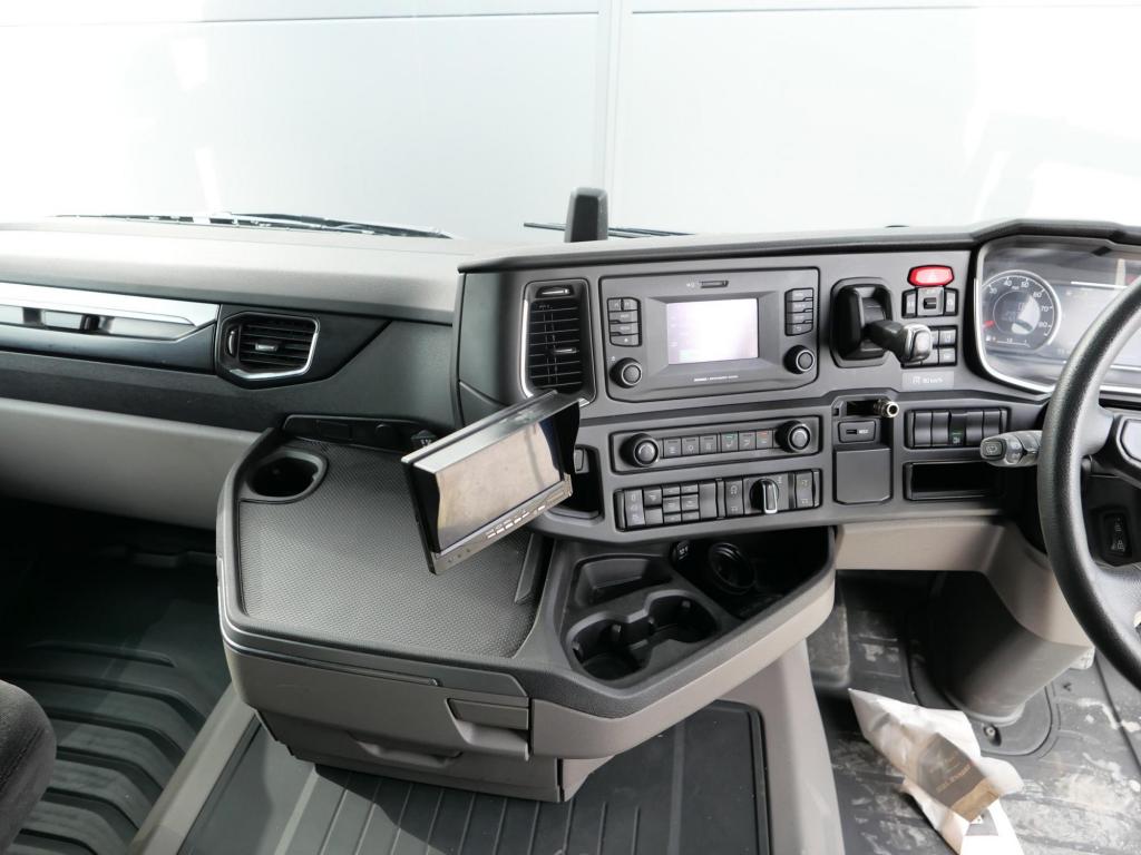 NR Trucks