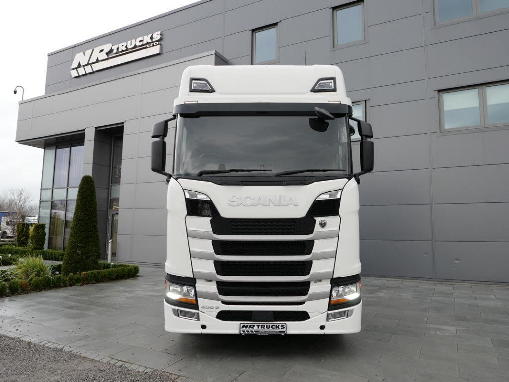 NR Trucks