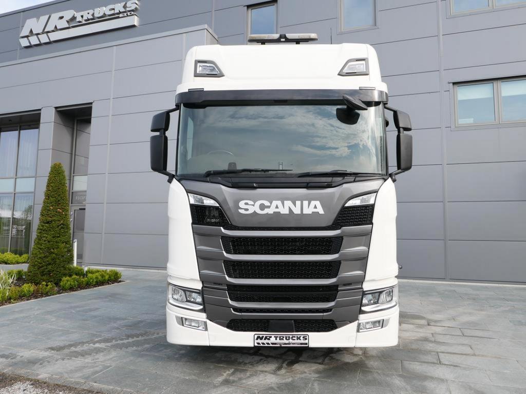 NR Trucks