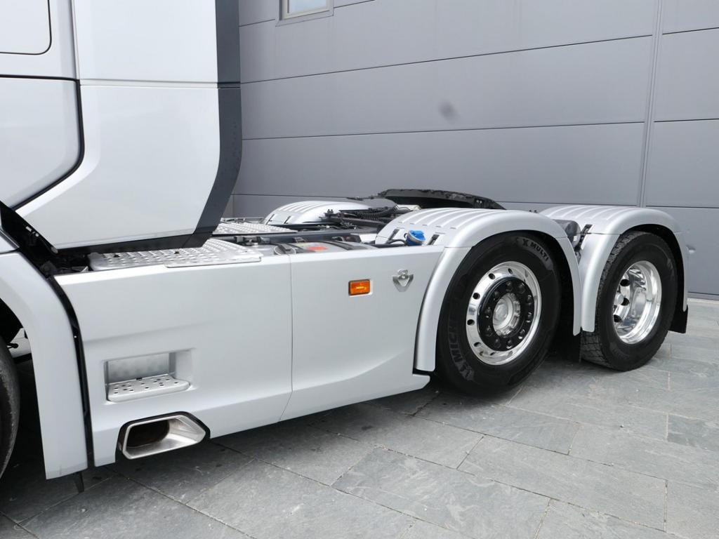 NR Trucks