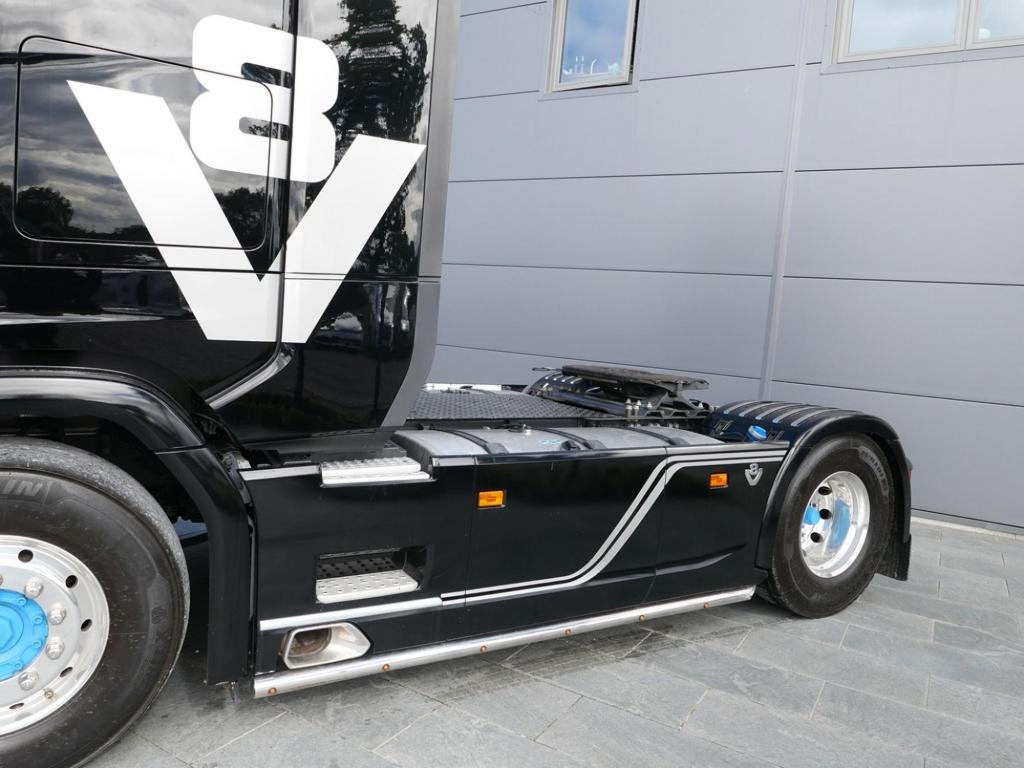 NR Trucks