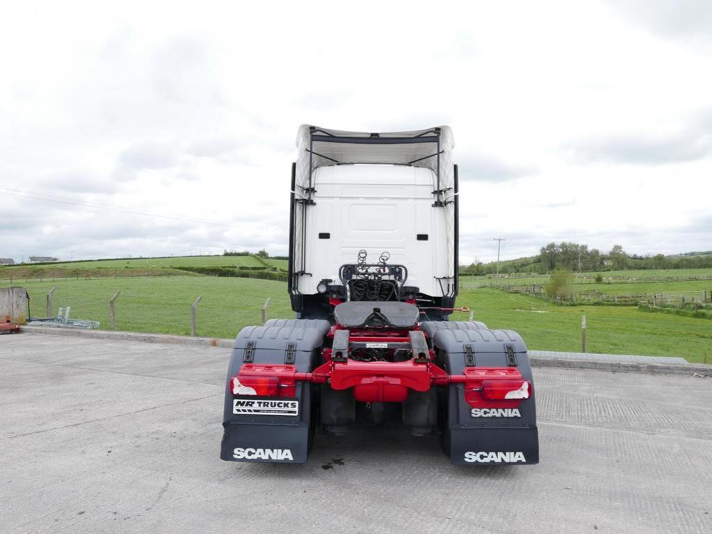 NR Trucks