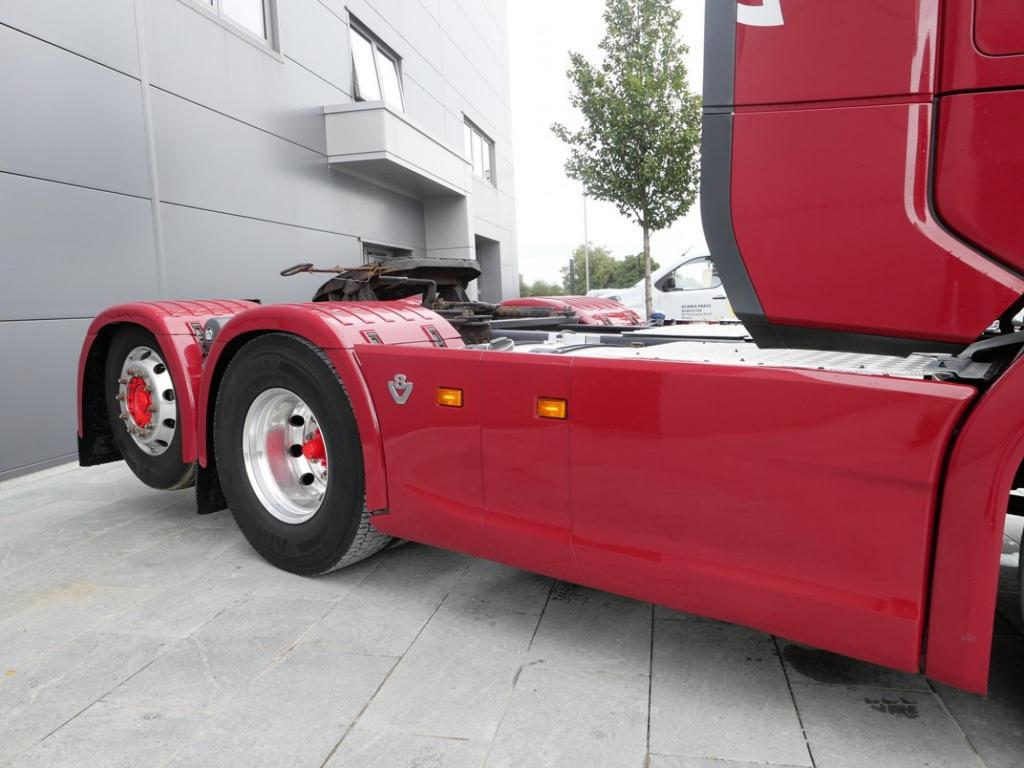 NR Trucks