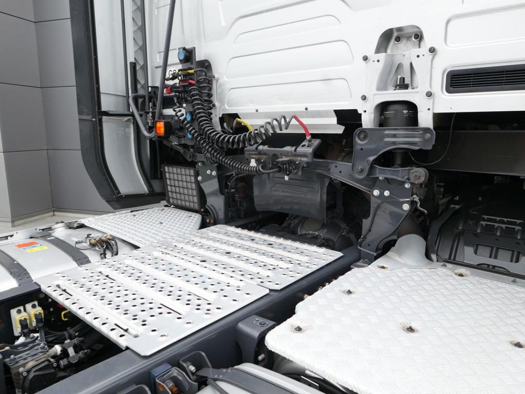 NR Trucks