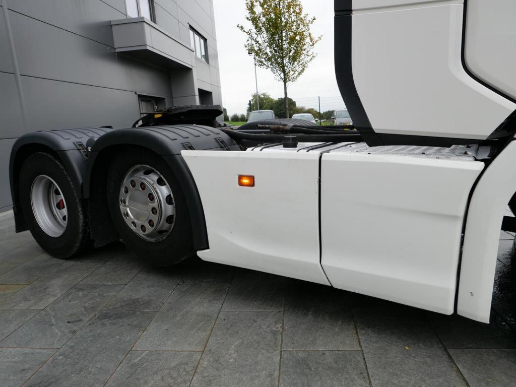NR Trucks