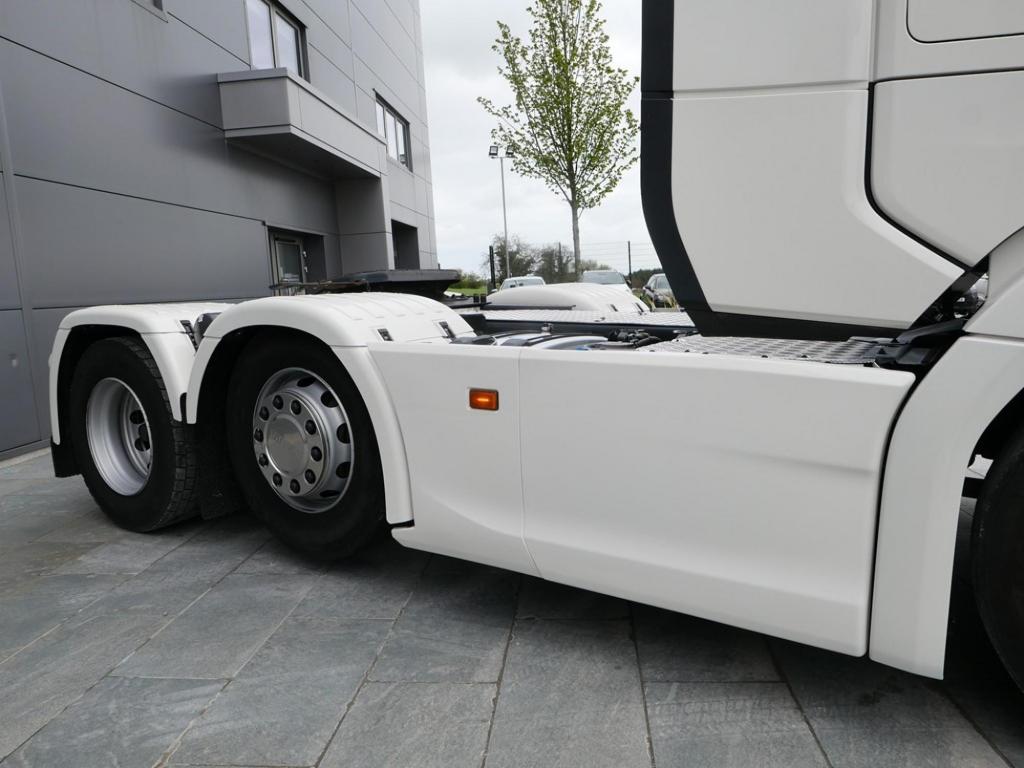 NR Trucks