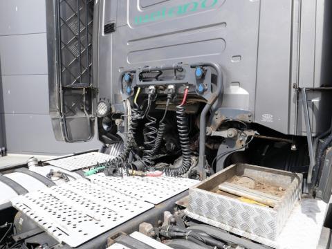 NR Trucks