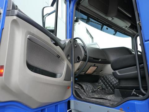 NR Trucks