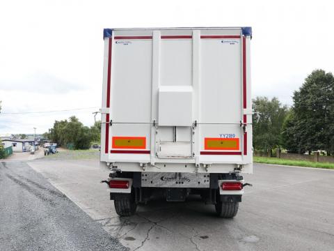 NR Trucks