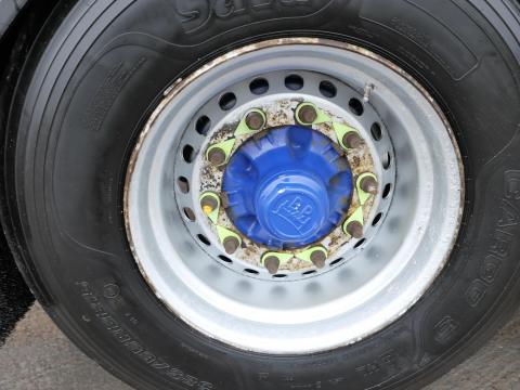 NR Trucks