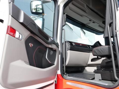 NR Trucks