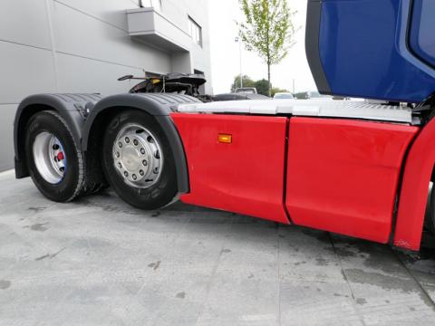 NR Trucks