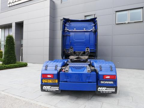 NR Trucks