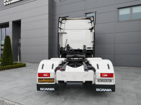 NR Trucks