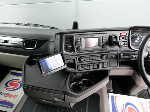 NR Trucks